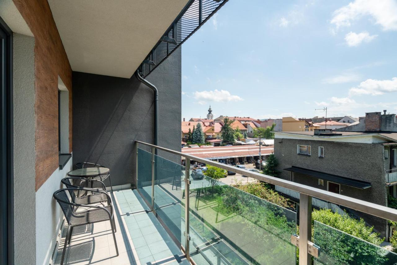 Apartament Deluxe Wadowice Exterior foto