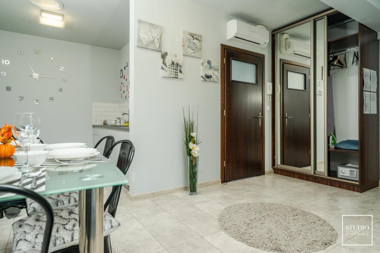 Apartament Deluxe Wadowice Exterior foto